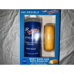 INC.redible Hostess Twinkies Frosted Vanilla Body Wash and Bath Bomb Gift Set
